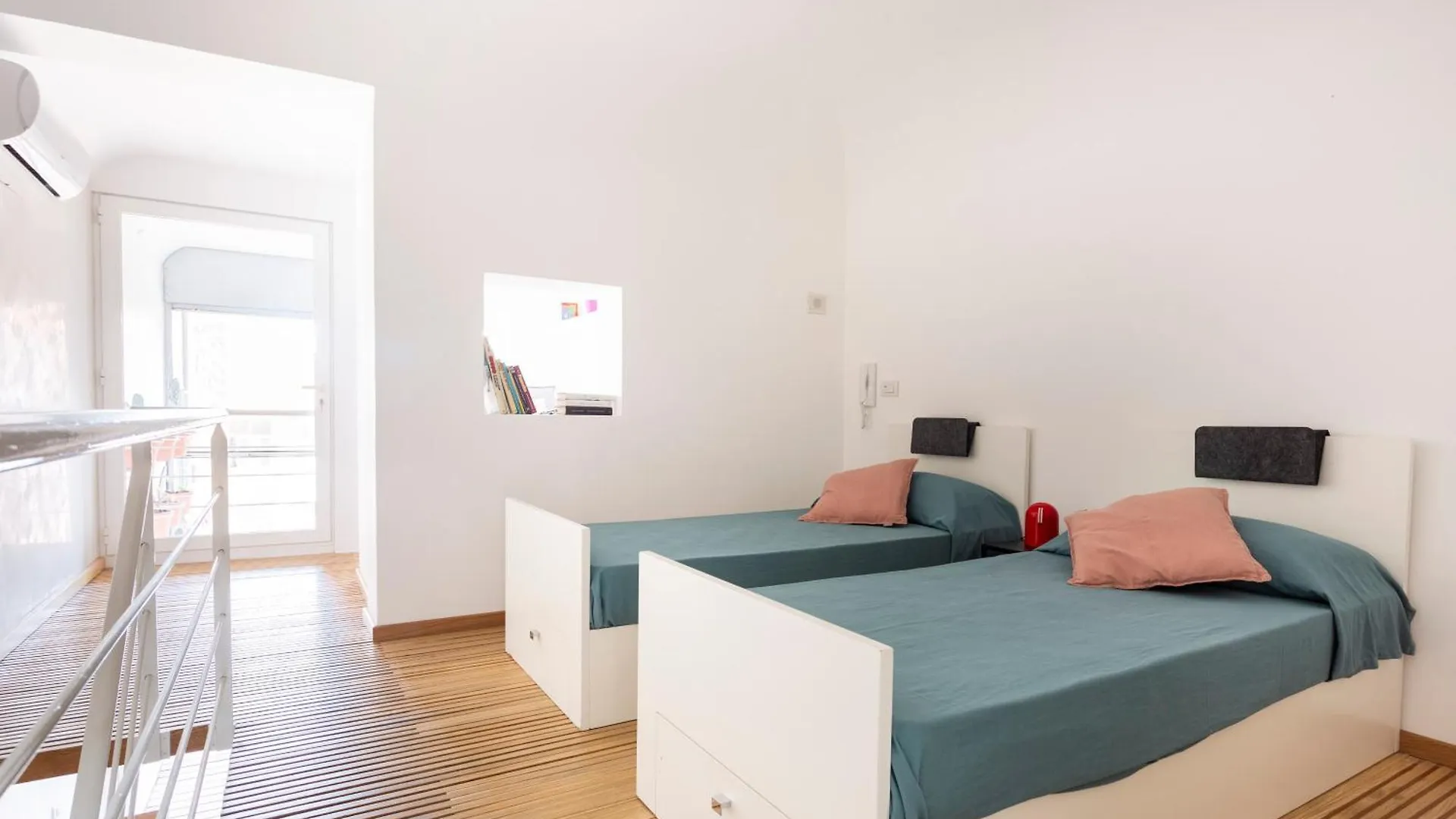 Charm And Style In City Centre Catane Appartement